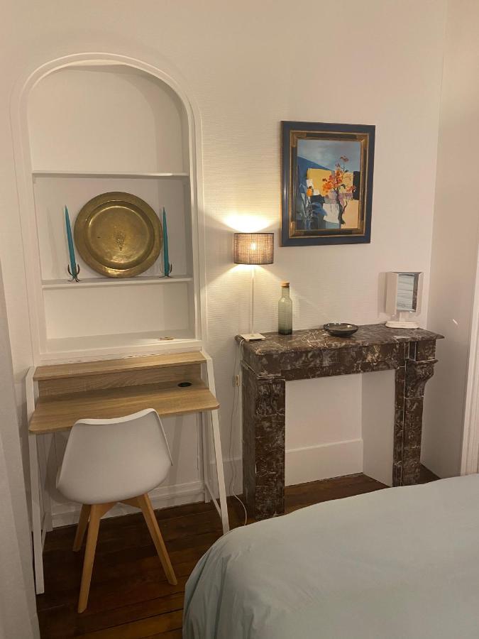 Homy And Cosy Private Flat - Apartment